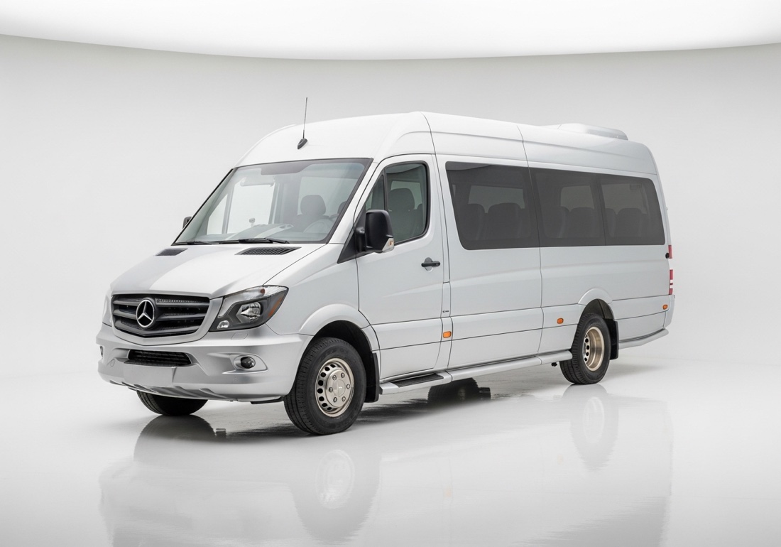 Mercedes-Benz Sprinter minibus